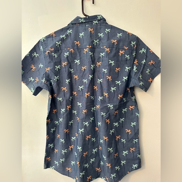 NWT Men’s Palm Tree dress shirt Medium - Picture 2 of 4